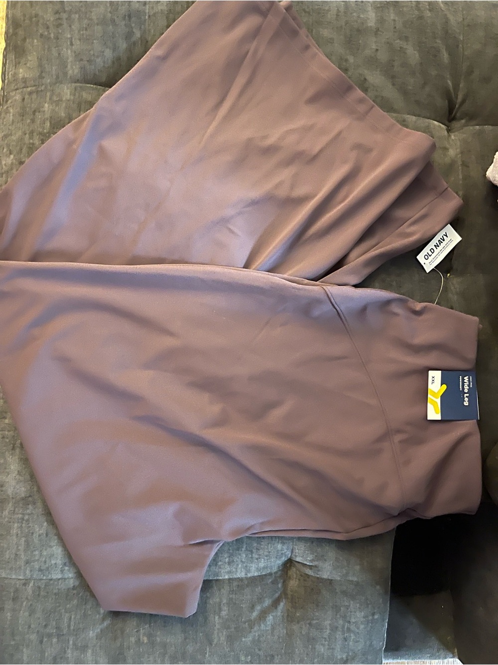 NWT Old Navy Powersoft Wide Leg in Mauve (XXL)